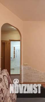 Студия квартира, посуточно, 38м2, 10/10 этаж