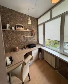 4-к квартира, на длительный срок, 140м2, 4/10 этаж