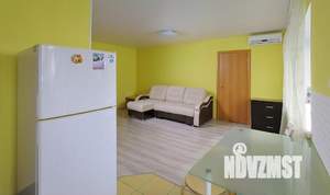 2-к квартира, посуточно, 50м2, 1/1 этаж