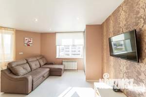 Студия квартира, посуточно, 32м2, 2/9 этаж