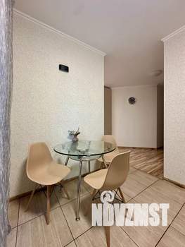 Студия квартира, посуточно, 42м2, 7/16 этаж