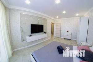 1-к квартира, посуточно, 37м2, 1/1 этаж