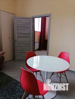1-к квартира, посуточно, 38м2, 1/10 этаж
