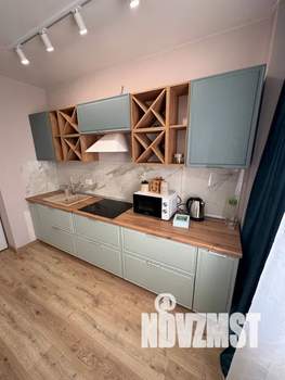 1-к квартира, посуточно, 38м2, 2/16 этаж