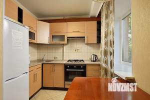 2-к квартира, посуточно, 50м2, 3/5 этаж