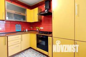 3-к квартира, посуточно, 10м2, 1/9 этаж