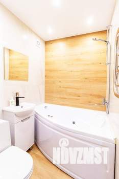 1-к квартира, посуточно, 37м2, 1/1 этаж