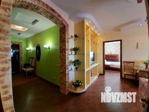 3-к квартира, посуточно, 85м2, 1/1 этаж