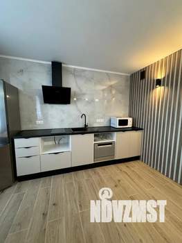 1-к квартира, посуточно, 36м2, 1/1 этаж