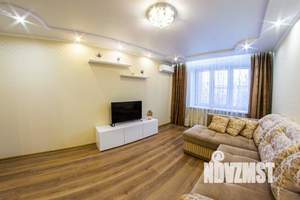 2-к квартира, посуточно, 60м2, 1/1 этаж