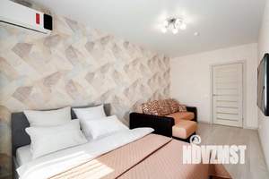 1-к квартира, посуточно, 39м2, 1/1 этаж