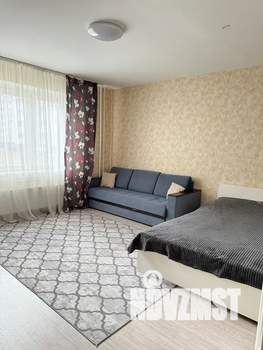 1-к квартира, посуточно, 42м2, 1/10 этаж