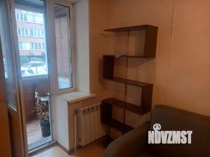 Студия квартира, на длительный срок, 12м2, 1/10 этаж