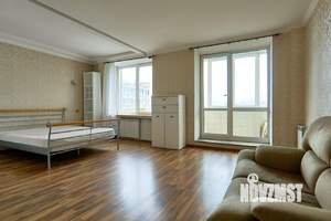 2-к квартира, на длительный срок, 100м2, 8/10 этаж