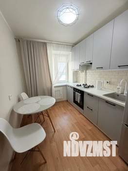 1-к квартира, посуточно, 32м2, 2/9 этаж