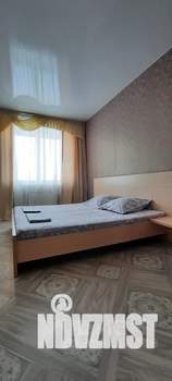 1-к квартира, посуточно, 42м2, 6/9 этаж
