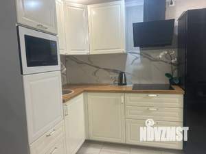 1-к квартира, посуточно, 49м2, 9/10 этаж