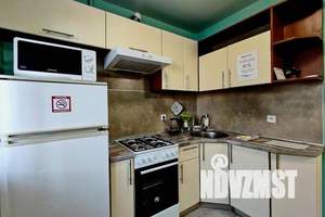 1-к квартира, посуточно, 10м2, 2/5 этаж