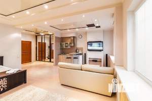 1-к квартира, посуточно, 51м2, 1/1 этаж