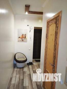 Студия квартира, посуточно, 43м2, 6/9 этаж