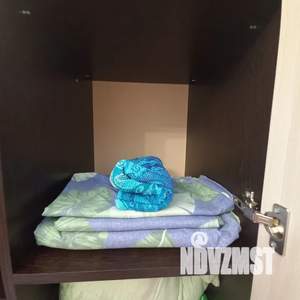 1-к квартира, посуточно, 37м2, 1/9 этаж