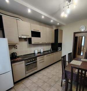 3-к квартира, на длительный срок, 76м2, 4/9 этаж