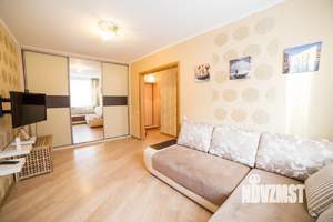2-к квартира, посуточно, 52м2, 2/5 этаж