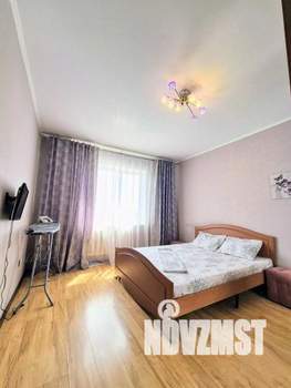 1-к квартира, посуточно, 55м2, 1/1 этаж