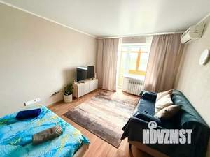 1-к квартира, посуточно, 32м2, 2/9 этаж