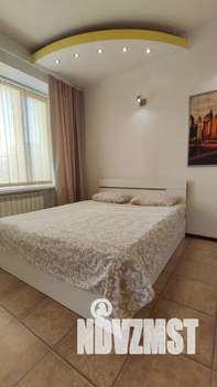 Студия квартира, посуточно, 38м2, 2/5 этаж