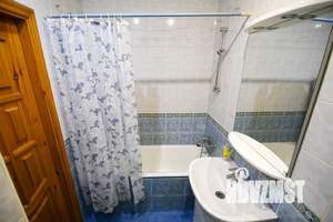 1-к квартира, посуточно, 28м2, 4/4 этаж