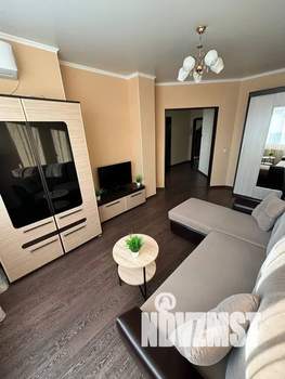 1-к квартира, посуточно, 36м2, 13/16 этаж