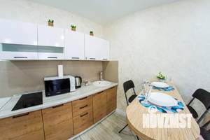 Студия квартира, посуточно, 34м2, 5/15 этаж