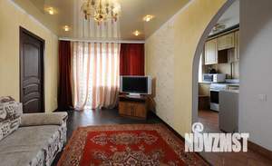 2-к квартира, посуточно, 45м2, 3/5 этаж