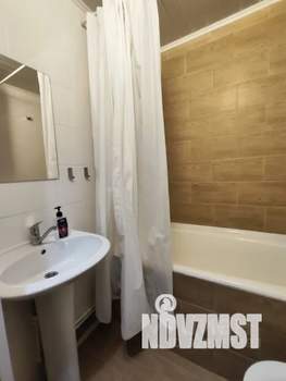 Студия квартира, посуточно, 16м2, 1/5 этаж