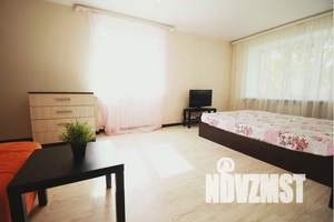 1-к квартира, посуточно, 33м2, 4/5 этаж