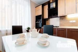 2-к квартира, на длительный срок, 93м2, 5/6 этаж