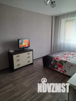 1-к квартира, посуточно, 30м2, 3/9 этаж