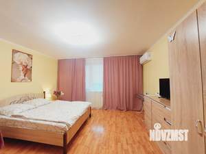 1-к квартира, посуточно, 39м2, 6/12 этаж