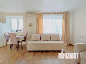 1-к квартира, посуточно, 60м2, 1/1 этаж