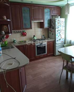 3-к квартира, на длительный срок, 96м2, 3/9 этаж