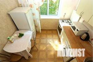 1-к квартира, посуточно, 37м2, 4/5 этаж