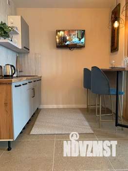 Студия квартира, посуточно, 35м2, 15/17 этаж