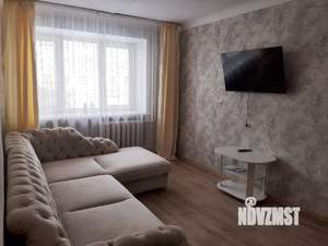 3-к квартира, посуточно, 62м2, 1/5 этаж