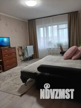 1-к квартира, посуточно, 37м2, 1/10 этаж