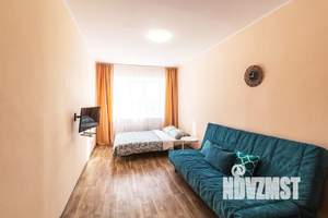 1-к квартира, посуточно, 32м2, 5/8 этаж