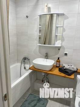 1-к квартира, посуточно, 32м2, 1/14 этаж