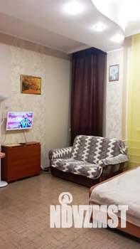 Студия квартира, посуточно, 24м2, 2/9 этаж