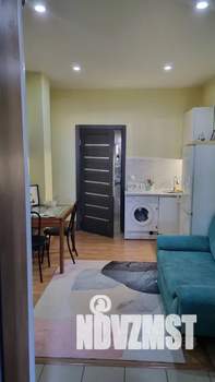 1-к квартира, посуточно, 42м2, 1/10 этаж