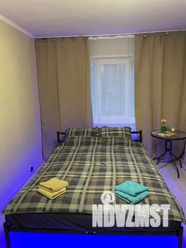 2-к квартира, посуточно, 40м2, 1/5 этаж